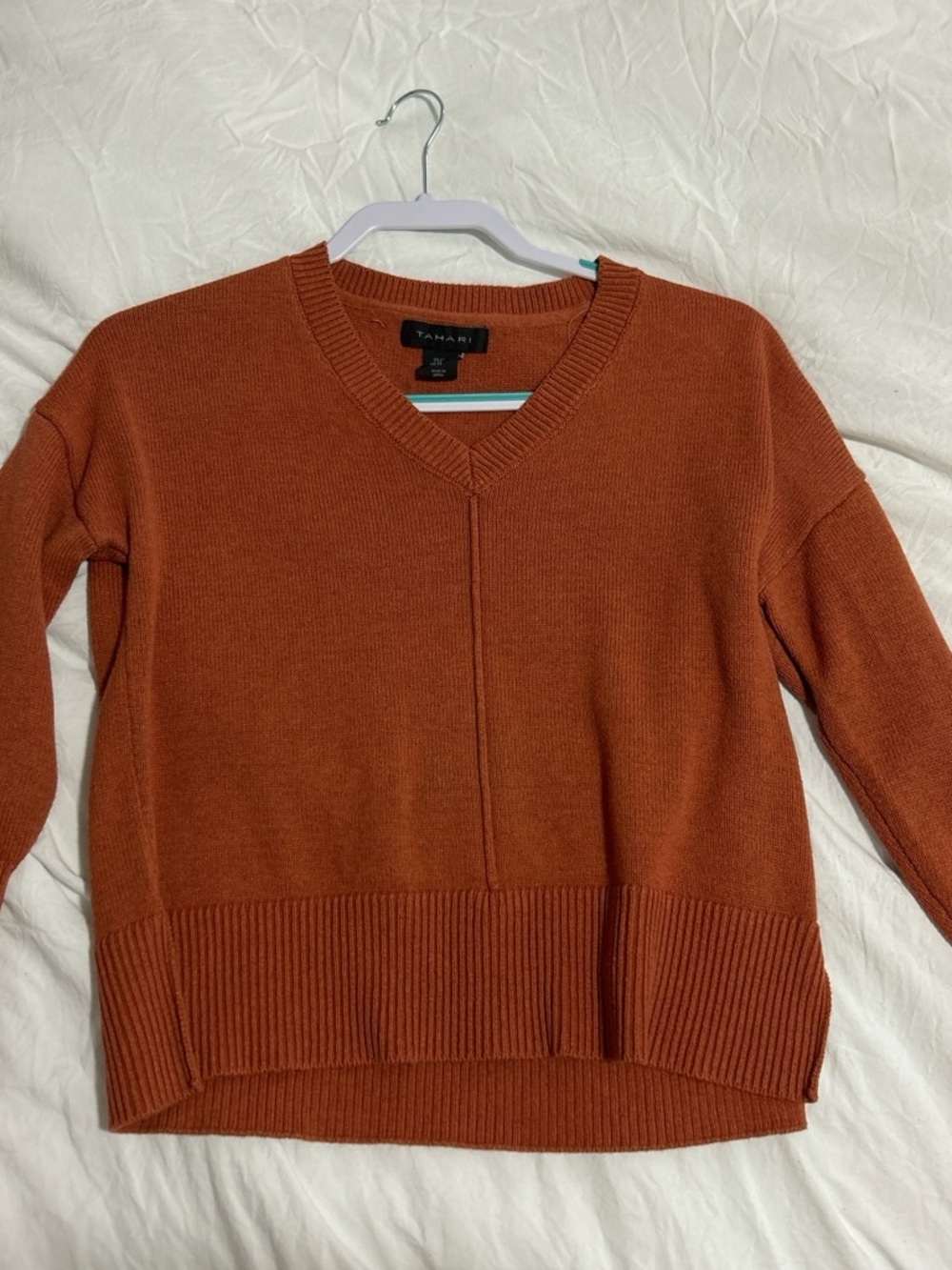 Tahari Rust Orange V‑Neck Sweater